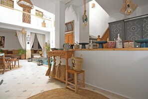Mini-fridge, espresso maker, coffee/tea maker, toaster - Riad Larbi Khalis (Marrakech)