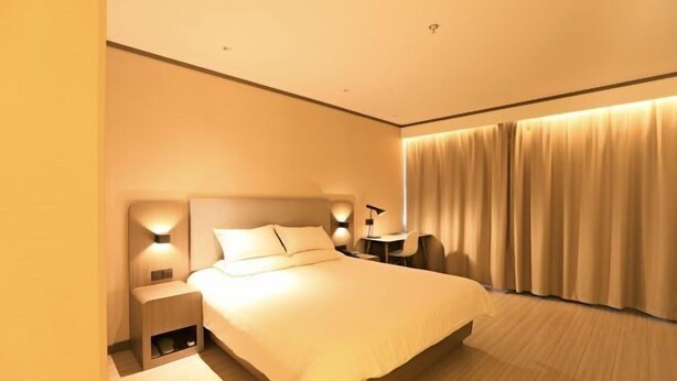 Unclassified image, 1 of 49, button - Hanting Hotel (wuxi Taihu International Technology (Wuxi)