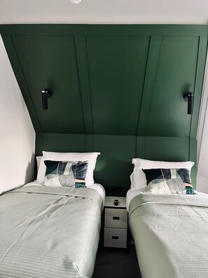 1 室のベッドルーム、WiFi、ベッドシーツ