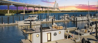 Coastal Caviar - The Ossetra - Honeymoon Suite