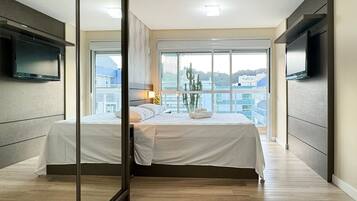 Apartment | 3 bedrooms, free WiFi