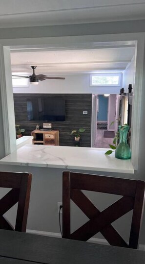 Interior - Paradise Point (Hampstead)