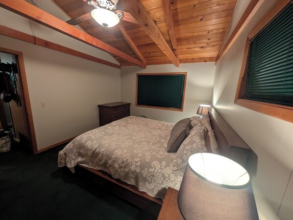 2 bedrooms, in-room safe