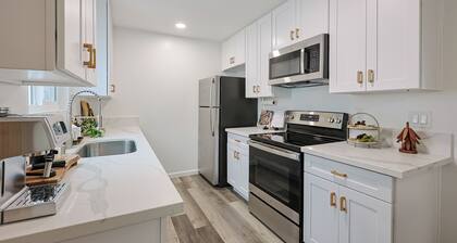 Immaculate Home near Balboa Park, SD Zoo & Cafés