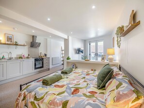 1 dormitori, wifi gratuïta i roba de llit