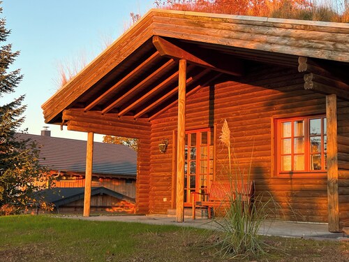 VACATION HOUSE VACATION APARTMENT EIFEL-ARDENNEN LOG CABIN VIEBIGHAUS
