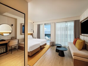 Tomannsrom, flere senger | Safe på rommet, strykejern/-brett, wi-fi (inkludert) og sengetøy