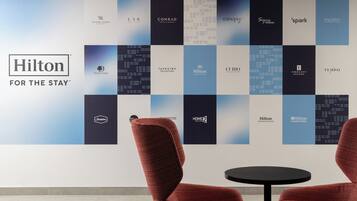 บริเวณนั่งเล่นที่ล็อบบี้