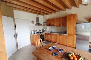 Fridge, microwave, dishwasher - Gîte des Buis du Chardonnet (COGNY)