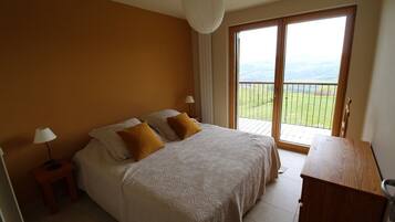 4 habitaciones, cuna de viaje y wifi gratis