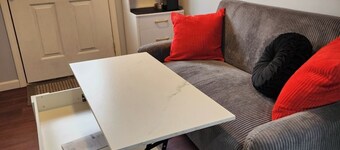 Charming 1-bedroom cottage -- That tiny house on Center Hill Lake. Pet friendly!