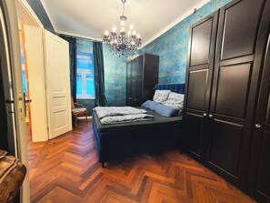 2 bedrooms, WiFi, bed sheets