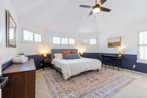 5 bedrooms, desk, iron/ironing board, travel crib