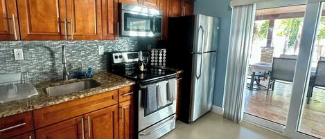 Microonde, forno, piano cottura