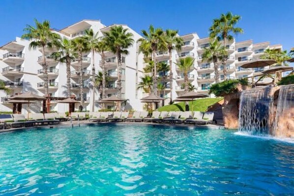 Pool - Lovely 1 bedroom resort in cabo san lucas (Cabo San Lucas)
