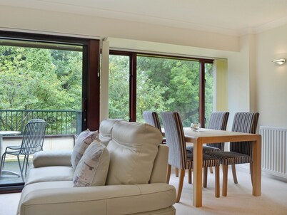 2 bedroom accommodation in near Bowness on Windermere