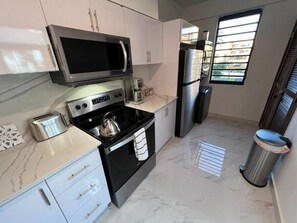 Fridge, microwave, oven, stovetop - Amazing First Class Oceanfront Condo / The Perfect Getaway / Direct Beach Access (Humacao)