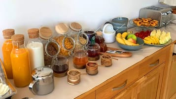 Tägliches inbegriffenes Frühstücksbuffet