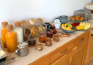 Petit déjeuner buffet compris tous les jours