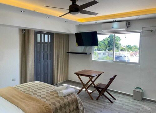 Danshari Room C3 Near Malecon and 10 Minutes to Beaches and Rivers