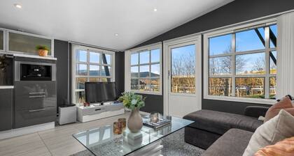 Cozy apartment Ski in-out, Downhill in-out, within walking distance to the center of Oppdal