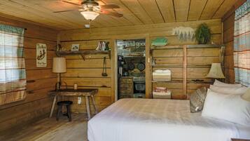 2 chambres, fer et planche Ă repasser, Wi-Fi gratuit, draps fournis