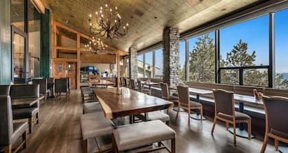 2 bedroom apartment in The Ridge at lake Tahoe //available from Jul 19 -26//