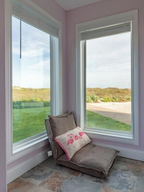 Interior - Executive Keys Unit 804, Townhouse - 4bdrm + Loft, 3.5 Bath (Port Aransas)