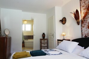 4 Schlafzimmer, Bügeleisen/Bügelbrett, Reisekinderbett, Internetzugang