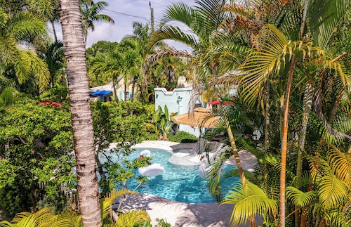 Bahama Breeze Bungalow