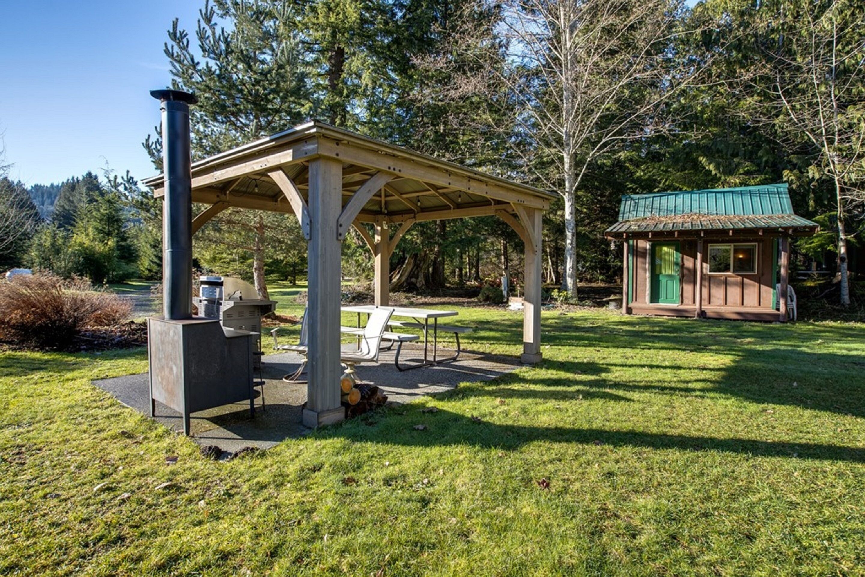 Cabin, 1 Bedroom, Smoking, Patio | Outdoor dining