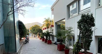 Spacious 9-bedroom villa with WiFi, AC in charming Islamabad
one meting hall.