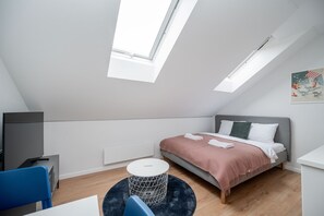 1 Schlafzimmer, Bügeleisen/Bügelbrett, kostenloses WLAN, Bettwäsche