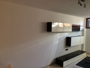 Interior - Comfort Apartment (Assemini)