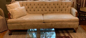 Chic and cozy 1-bedroom condo with great view in welcoming Cherry Hill