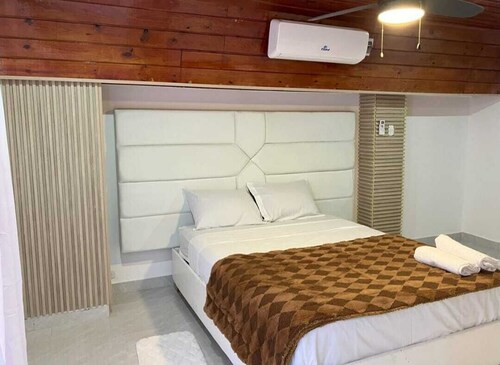 Danshari Room C1 Near Malecon and 10 Minutes From Beaches and Rivers