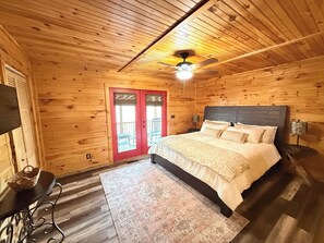 4 chambres, fer et planche à repasser, lit parapluie, Wi-Fi gratuit