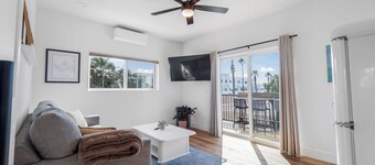 Rise Suites Oceanside
