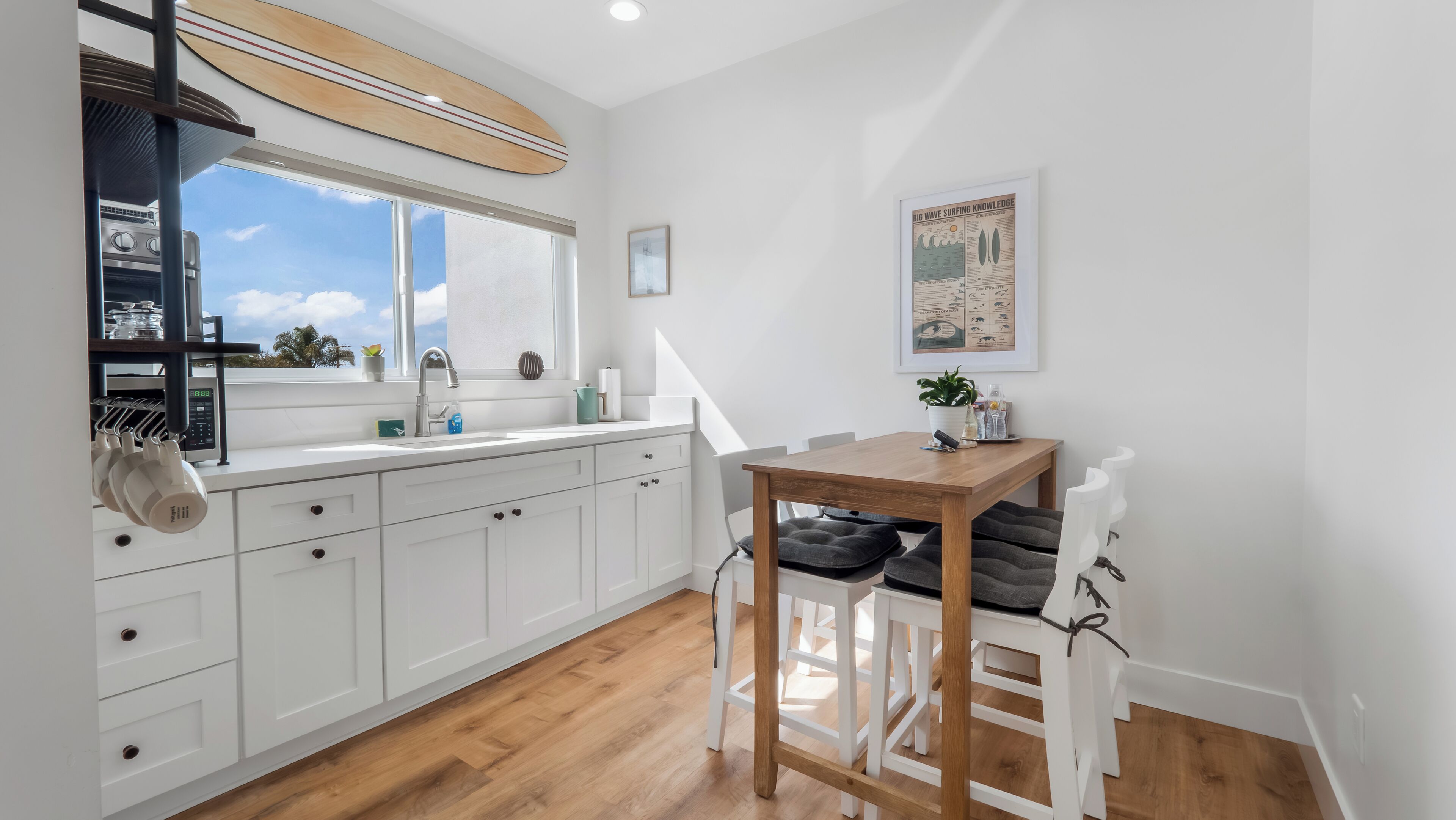 Premier Apartment, Sauna, City View | Private kitchenette
