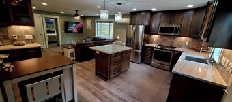 SaltLyfe Surf Shack 1 Bd/1Bth 2 min walk to beach