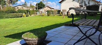 Detached house for 6 people with enclosed garden