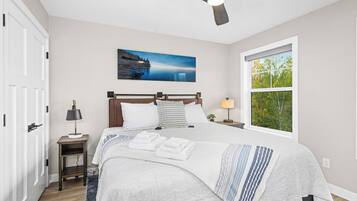 4 chambres, bureau, fer et planche à repasser, Wi-Fi gratuit