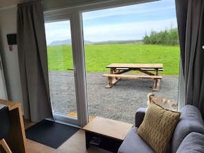 Living area - Sóltún in Klettaholt. ❤️ A cozy modern cabin by the Golden Circle.❤️ (Hrosshagi)