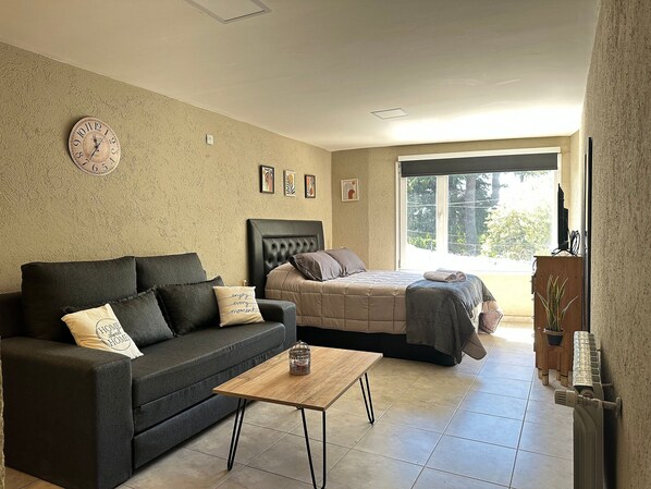 Internet, bed sheets