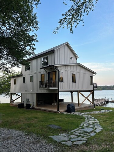 Newly Constructed Waterfront Home in Sherrills Ford on Lake Norman