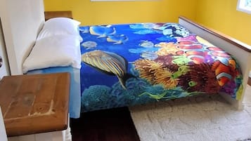 3 habitaciones, tabla de planchar con plancha, wifi y ropa de cama