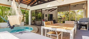 Casa de Palmas -Modern Villa in 4 Star Beach Resort Short Walk to Playa Hermosa!