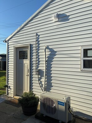 Property grounds - Serenity Studio with WiFi and Kitchen Travel Professionals Delight (Springfield)