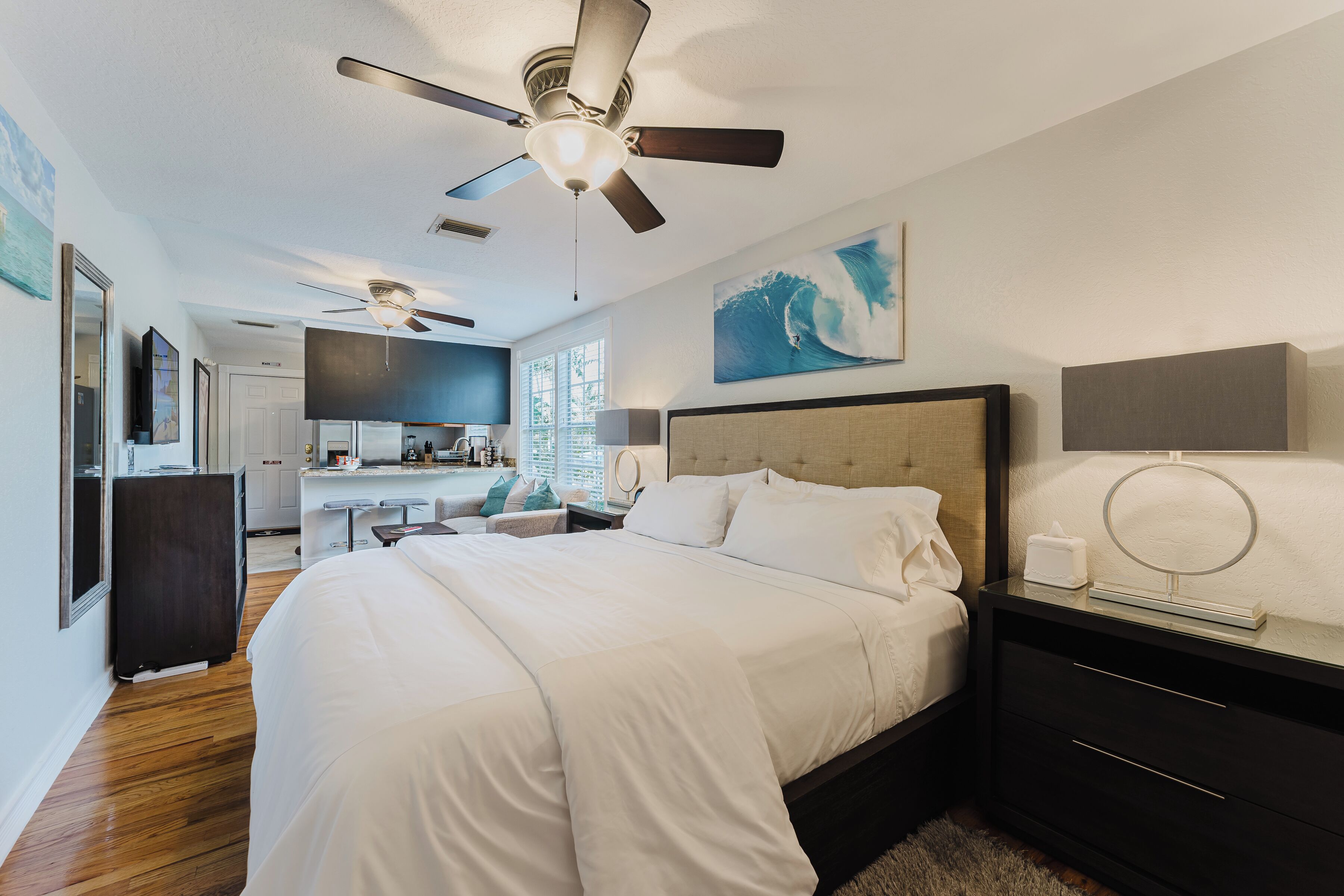 1 bedroom, free minibar, free WiFi, bed sheets