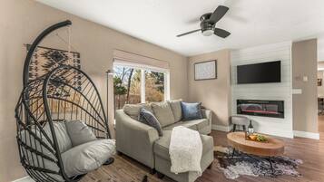 TV connectée, cheminée